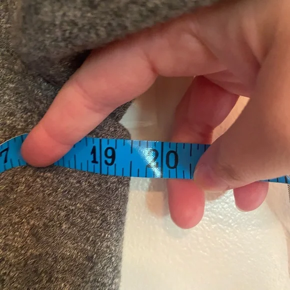 Loft Tweed Blazer, size 8P - Picture 6 of 7